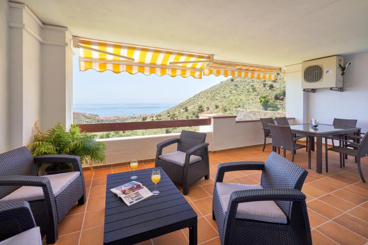 Neptuno Malaga Apartamento De Lujo รินกอนเดลาวิกตอเรีย ภายนอก รูปภาพ