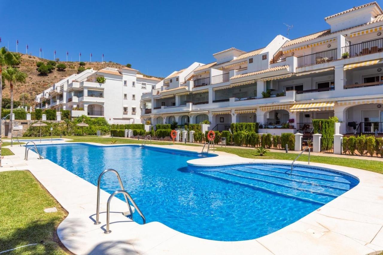Neptuno Malaga Apartamento De Lujo รินกอนเดลาวิกตอเรีย ภายนอก รูปภาพ
